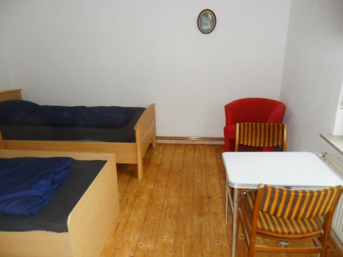 Manfred Aepkers Apartment Borgentreich Bagian luar foto